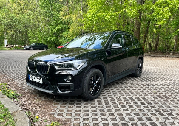 BMW X1 cena 93000 przebieg: 106055, rok produkcji 2018 z Poznań małe 46